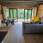 Osada Za Gorami Za Lasami Chalet *
