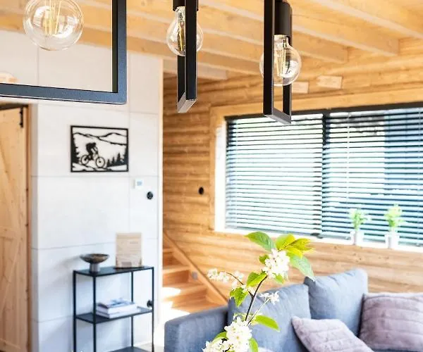 Osada Za Gorami Za Lasami - Z Widokiem Na Snieznik Stronie Śląskie