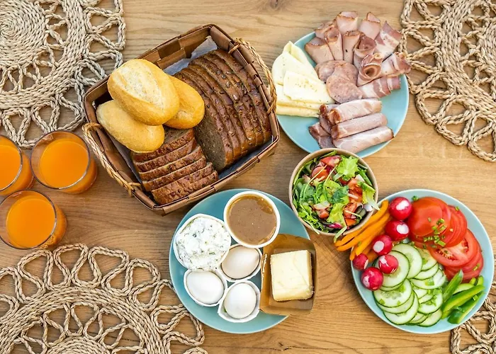 Osada Za Gorami Za Lasami - Z Widokiem Na Snieznik Stronie Śląskie