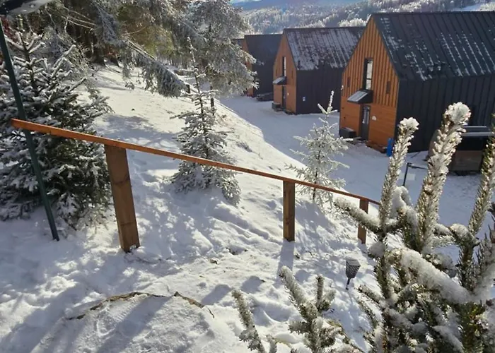Osada Za Gorami Za Lasami - Z Widokiem Na Snieznik *